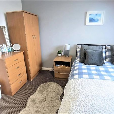 Lovely Guest Rooms In City Centre Liverpool Exterior photo